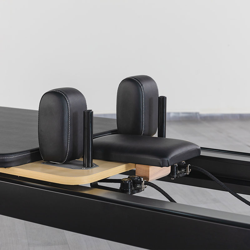 Máquina de Pilates Reformer em - Pilates Yoga Certification avaliação e preço