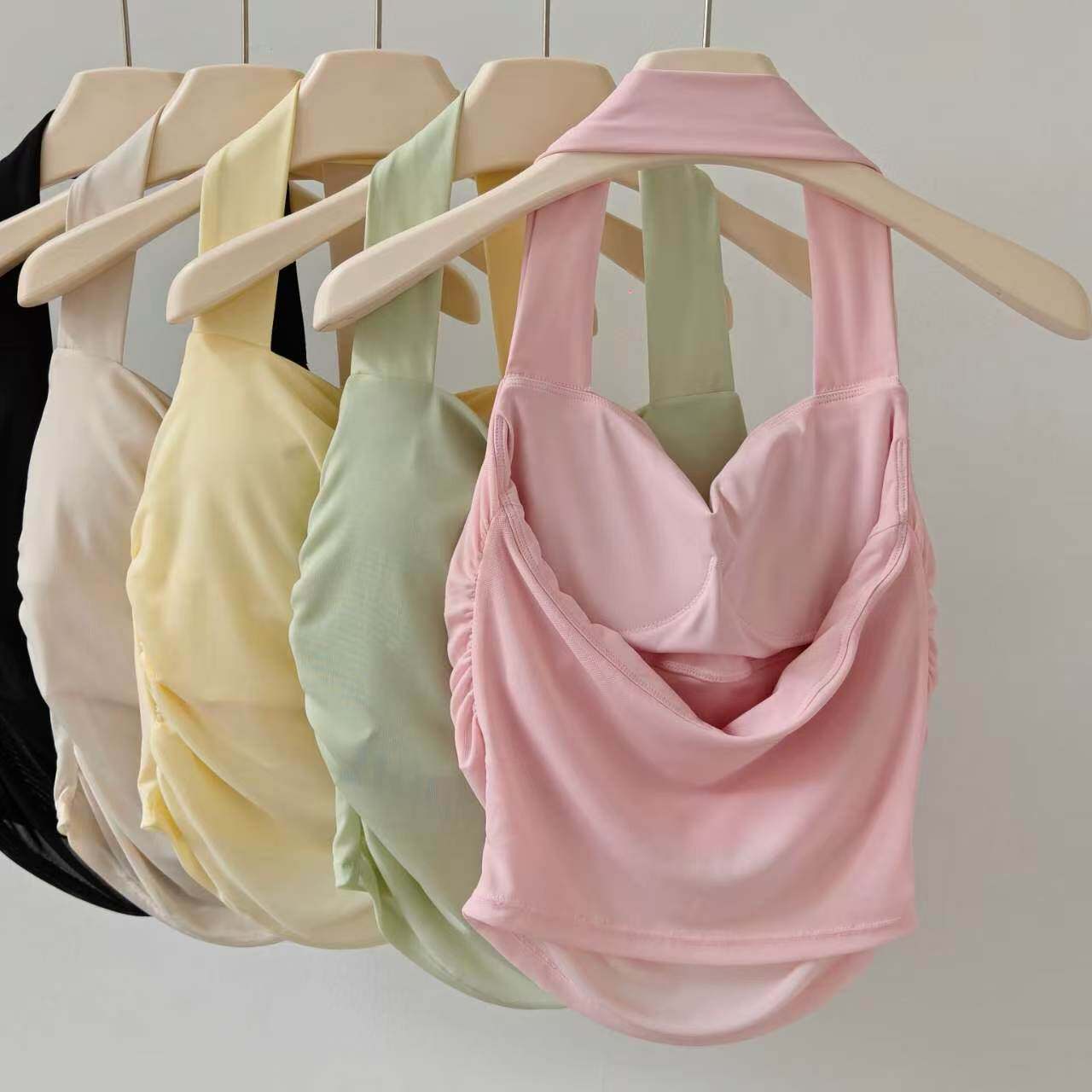 Top de Yoga com Alça Halter e  - Pilates Yoga Clothes avaliação e preço